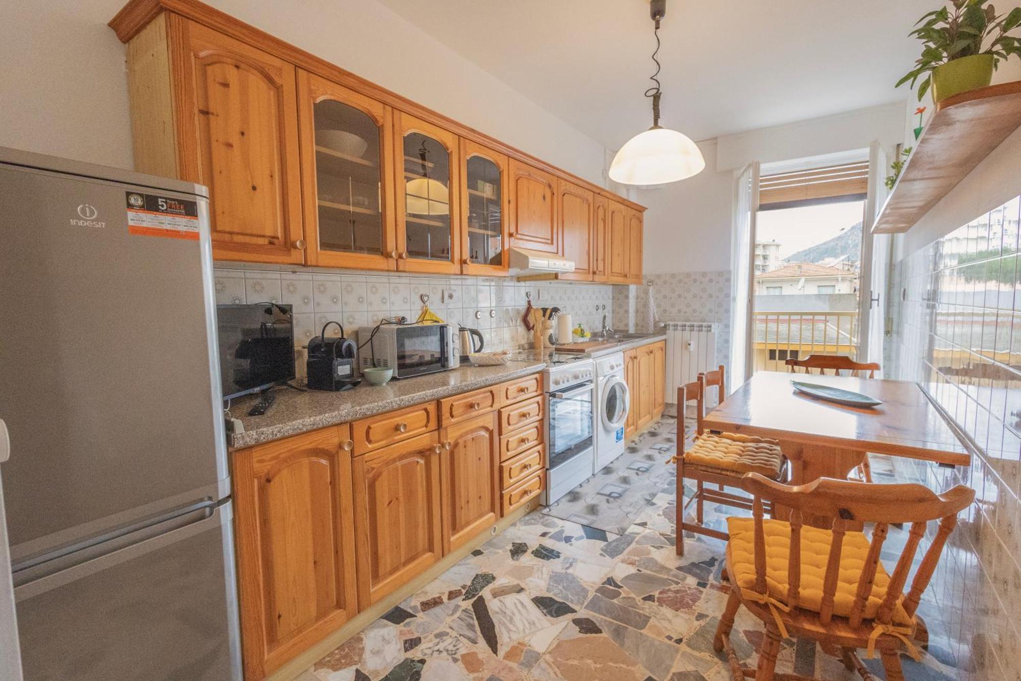 La Casa Della Posta Apartment Vallecrosia Bagian luar foto